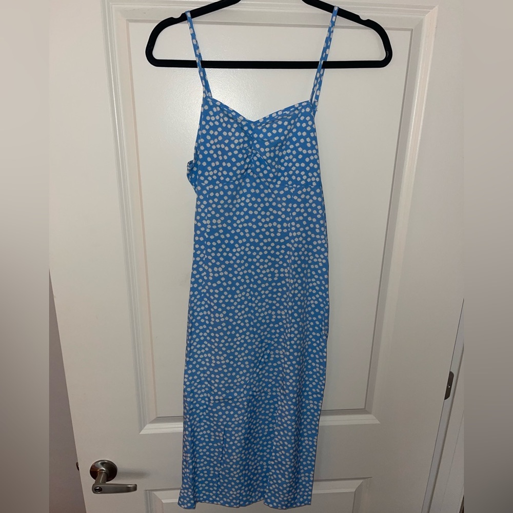 SHEIN brand new baby blue daisy floral midi dress with slit spaghetti strap